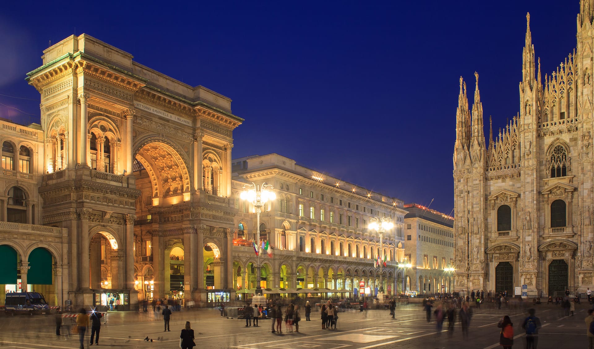 Nightview of Vittorio Emanuele II gallery and the cathedral in Piazza Duomo, Milan, Italy