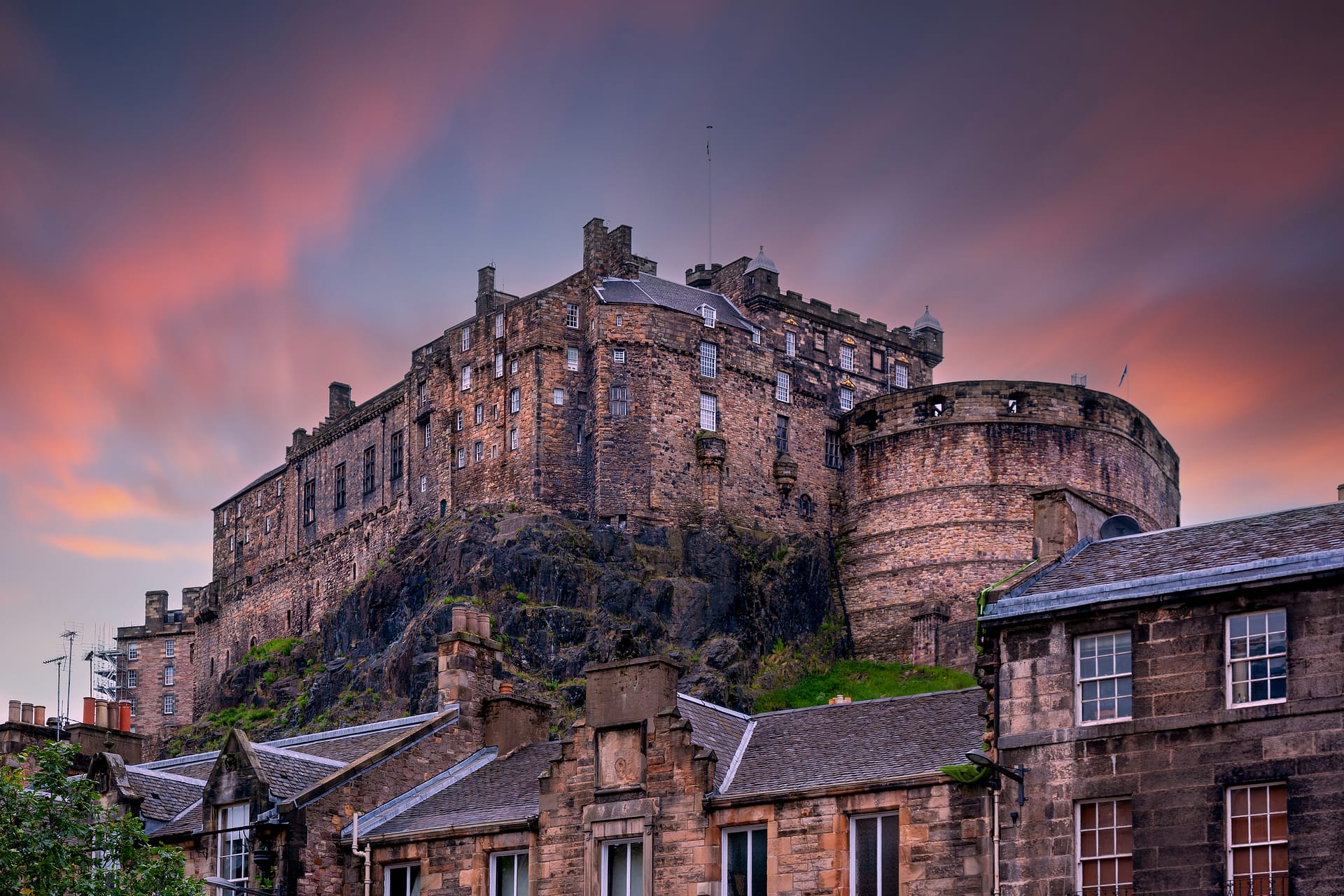 Edinburgh Castle from Heriot place